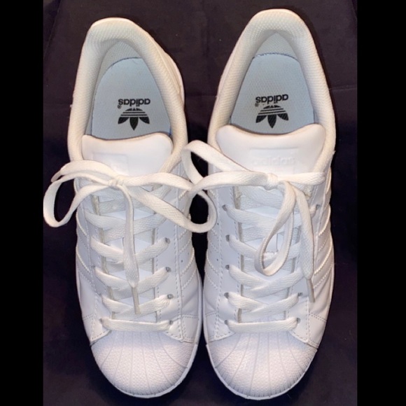 2. ADIDAS Originals Superstar- Size 5.5 Wht/Wht - Picture 4 of 11